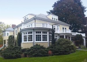 Ponzi house